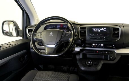 Peugeot Traveller I, 2019 год, 2 950 000 рублей, 30 фотография