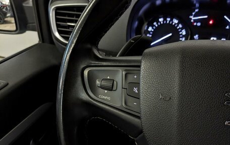 Peugeot Traveller I, 2019 год, 2 950 000 рублей, 27 фотография