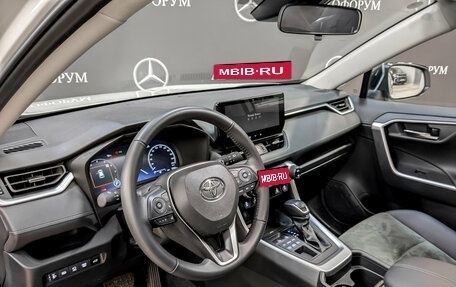 Toyota RAV4, 2025 год, 4 395 000 рублей, 16 фотография