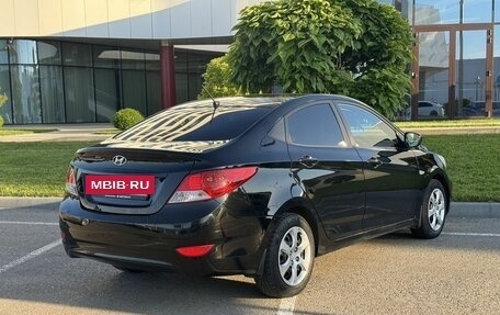 Hyundai Solaris II рестайлинг, 2011 год, 725 000 рублей, 2 фотография