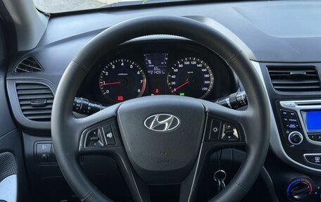 Hyundai Solaris II рестайлинг, 2011 год, 725 000 рублей, 14 фотография