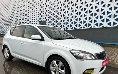 KIA cee'd I рестайлинг, 2011 год, 690 000 рублей, 1 фотография