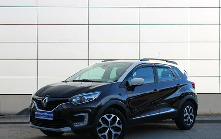 Renault Kaptur I рестайлинг, 2017 год, 1 697 000 рублей, 1 фотография