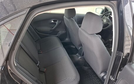 Volkswagen Polo VI (EU Market), 2011 год, 815 000 рублей, 6 фотография