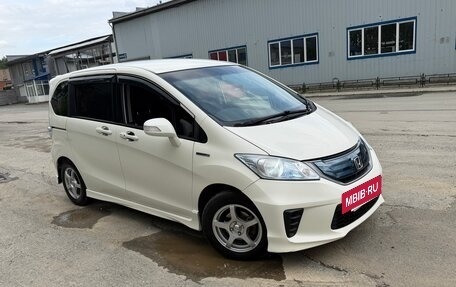 Honda Freed I, 2011 год, 920 000 рублей, 2 фотография