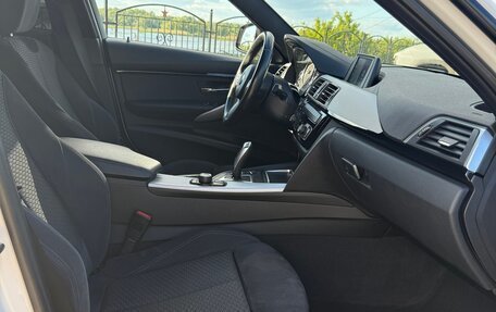 BMW 3 серия, 2018 год, 2 800 000 рублей, 12 фотография