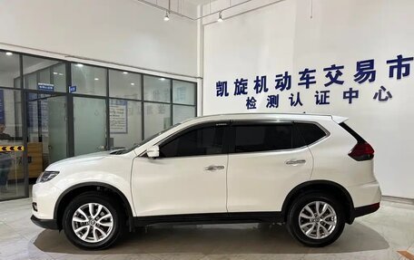 Nissan X-Trail, 2022 год, 2 032 000 рублей, 7 фотография