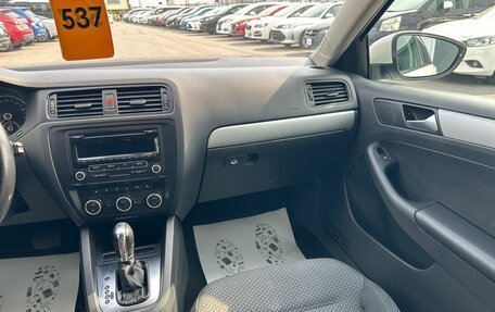 Volkswagen Jetta VI, 2013 год, 859 000 рублей, 15 фотография