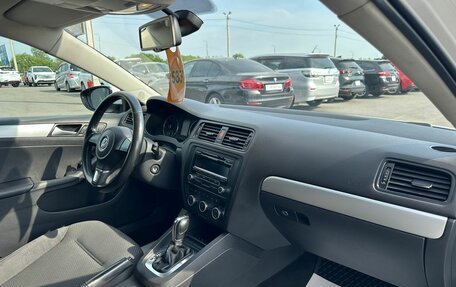Volkswagen Jetta VI, 2013 год, 859 000 рублей, 13 фотография