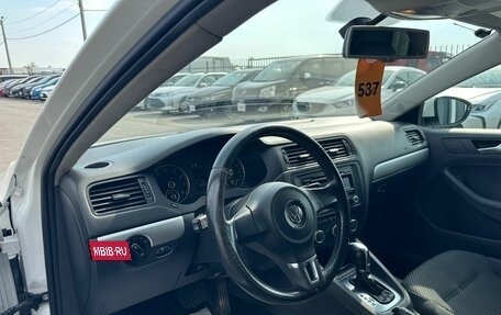 Volkswagen Jetta VI, 2013 год, 859 000 рублей, 11 фотография