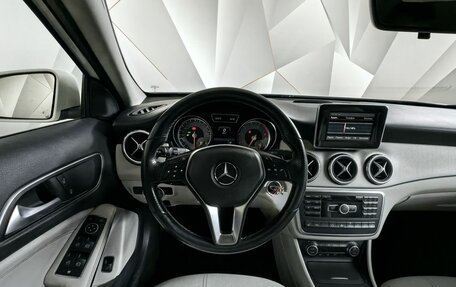 Mercedes-Benz GLA, 2014 год, 1 743 000 рублей, 20 фотография