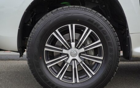 Toyota Land Cruiser 200, 2014 год, 4 050 000 рублей, 10 фотография