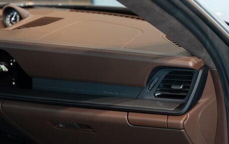 Porsche 911, 2026 год, 42 790 000 рублей, 17 фотография