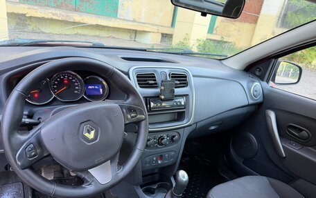 Renault Logan II, 2014 год, 450 000 рублей, 5 фотография