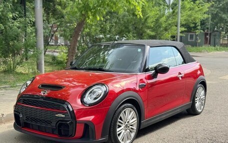 MINI Cabrio, 2024 год, 2 700 000 рублей, 3 фотография