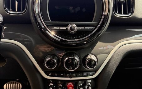 MINI Countryman II (F60), 2018 год, 3 800 000 рублей, 10 фотография