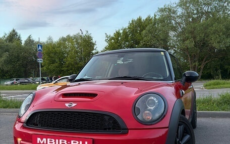 MINI Hatch, 2010 год, 1 300 000 рублей, 2 фотография
