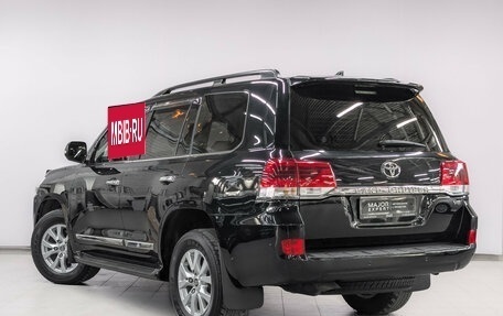 Toyota Land Cruiser 200, 2016 год, 5 800 000 рублей, 7 фотография