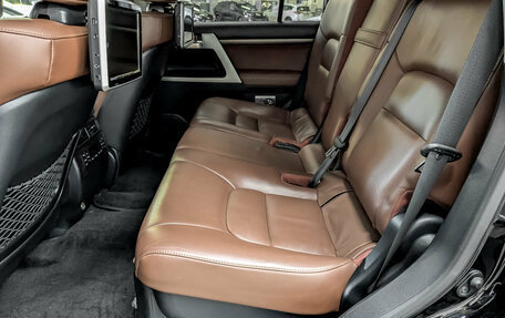 Toyota Land Cruiser 200, 2016 год, 5 800 000 рублей, 12 фотография