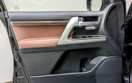 Toyota Land Cruiser 200, 2016 год, 5 800 000 рублей, 19 фотография