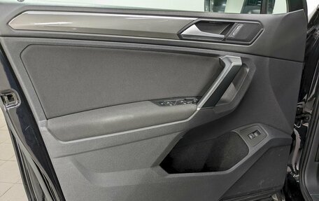 Volkswagen Tiguan II, 2018 год, 2 450 000 рублей, 11 фотография