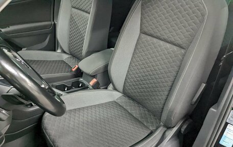 Volkswagen Tiguan II, 2018 год, 2 450 000 рублей, 14 фотография