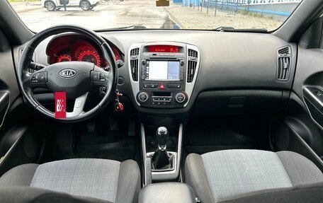 KIA cee'd I рестайлинг, 2011 год, 690 000 рублей, 10 фотография