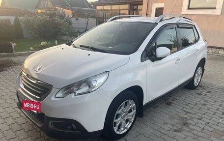 Peugeot 2008 II, 2014 год, 745 000 рублей, 2 фотография