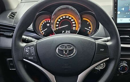 Toyota Yaris XP150 рестайлинг, 2022 год, 1 610 077 рублей, 9 фотография