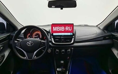 Toyota Yaris XP150 рестайлинг, 2022 год, 1 610 077 рублей, 11 фотография