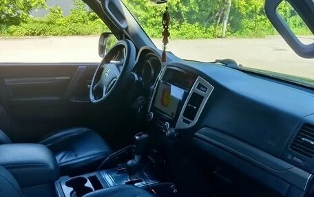 Mitsubishi Pajero IV, 2011 год, 2 100 000 рублей, 8 фотография