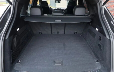 Porsche Cayenne III, 2025 год, 15 670 000 рублей, 17 фотография