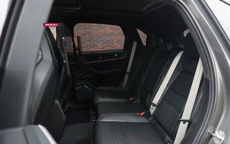 Porsche Cayenne III, 2025 год, 15 670 000 рублей, 19 фотография