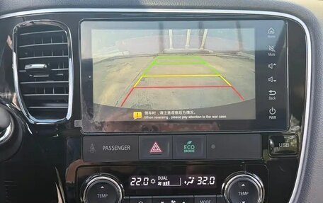 Mitsubishi Outlander III рестайлинг 3, 2022 год, 2 085 000 рублей, 17 фотография