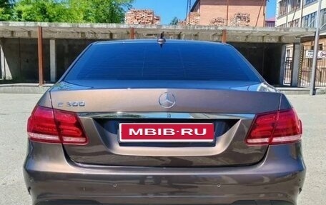 Mercedes-Benz E-Класс, 2014 год, 2 300 000 рублей, 10 фотография