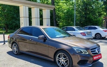 Mercedes-Benz E-Класс, 2014 год, 2 300 000 рублей, 2 фотография
