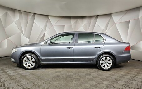 Skoda Superb III рестайлинг, 2011 год, 769 000 рублей, 5 фотография