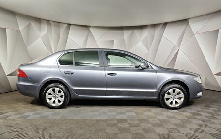 Skoda Superb III рестайлинг, 2011 год, 769 000 рублей, 6 фотография