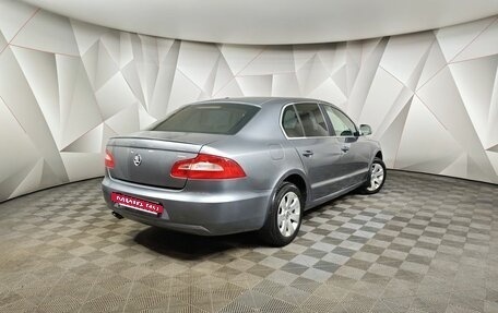 Skoda Superb III рестайлинг, 2011 год, 769 000 рублей, 2 фотография