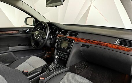Skoda Superb III рестайлинг, 2011 год, 769 000 рублей, 17 фотография