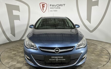 Opel Astra J, 2013 год, 784 000 рублей, 2 фотография