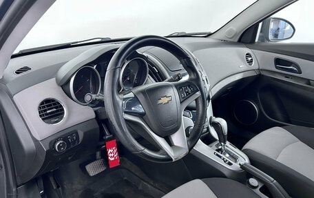 Chevrolet Cruze II, 2013 год, 775 000 рублей, 9 фотография