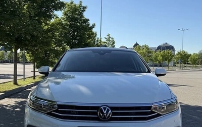 Volkswagen Passat B8 рестайлинг, 2021 год, 3 700 000 рублей, 1 фотография
