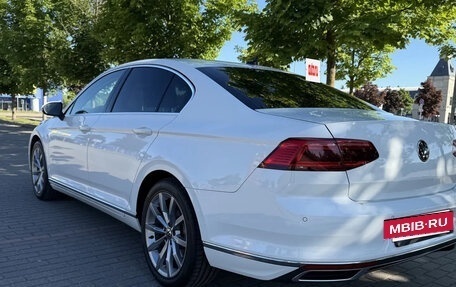 Volkswagen Passat B8 рестайлинг, 2021 год, 3 700 000 рублей, 5 фотография