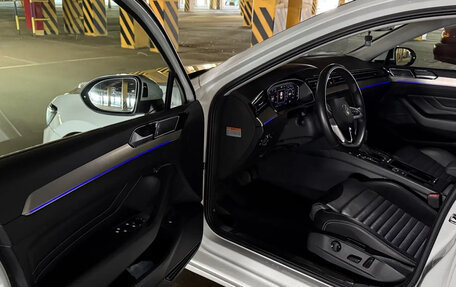 Volkswagen Passat B8 рестайлинг, 2021 год, 3 700 000 рублей, 38 фотография