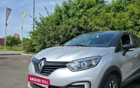 Renault Kaptur I рестайлинг, 2018 год, 1 100 000 рублей, 2 фотография