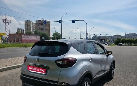 Renault Kaptur I рестайлинг, 2018 год, 1 100 000 рублей, 11 фотография