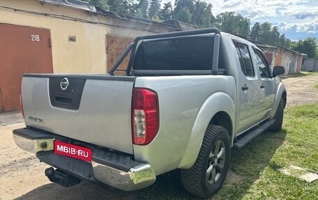 Nissan Navara (Frontier), 2006 год, 940 000 рублей, 3 фотография