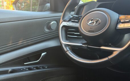 Hyundai Elantra, 2020 год, 1 800 000 рублей, 16 фотография