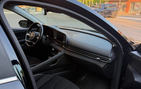 Hyundai Elantra, 2020 год, 1 800 000 рублей, 22 фотография